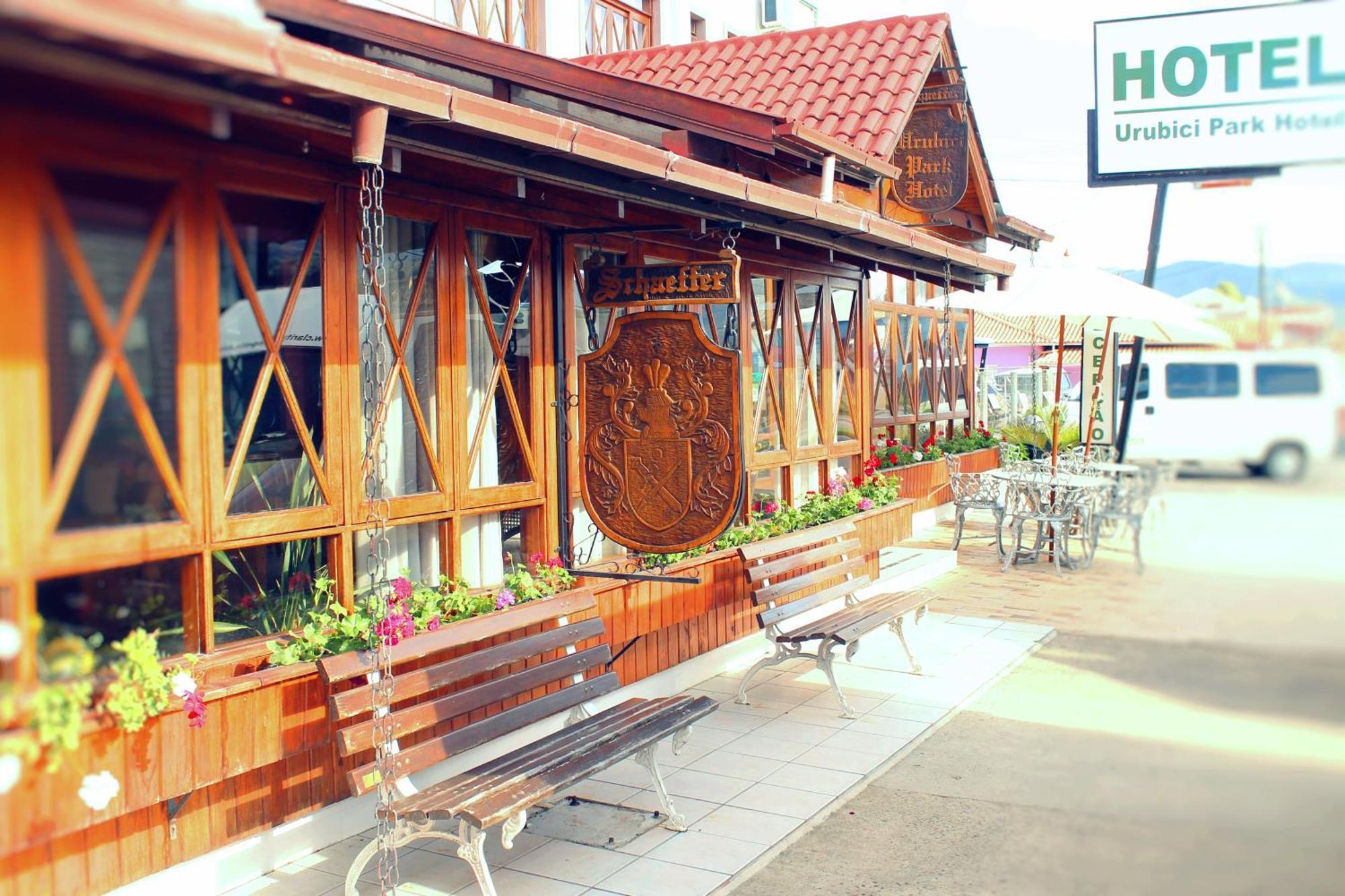 乌鲁比西公园酒店　 外观 照片